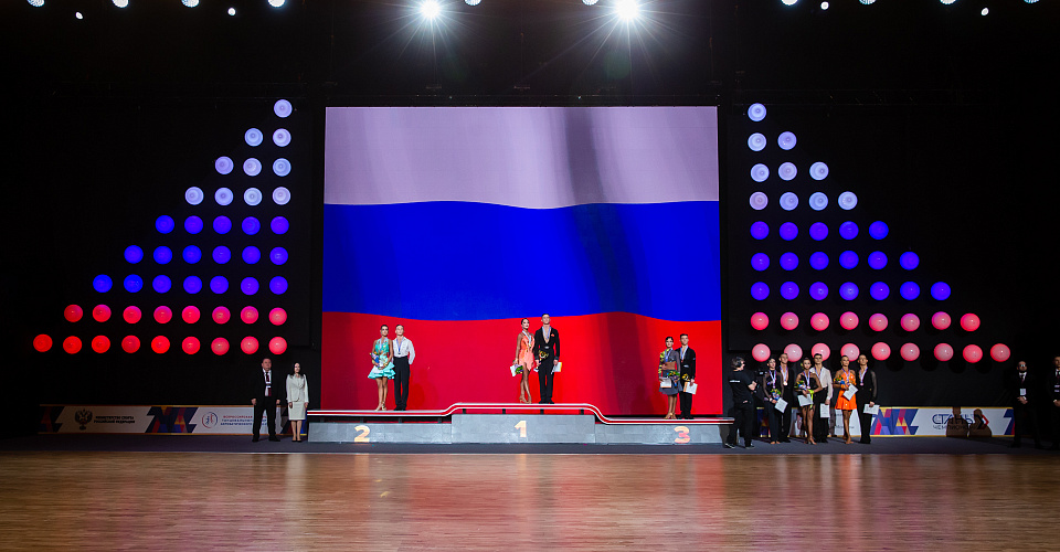 Чемпионат и первенство России по танцевальному спорту: заключительные итоги соревнований Чемпионат и первенство России по танцевальному спорту: заключительные итоги соревнований