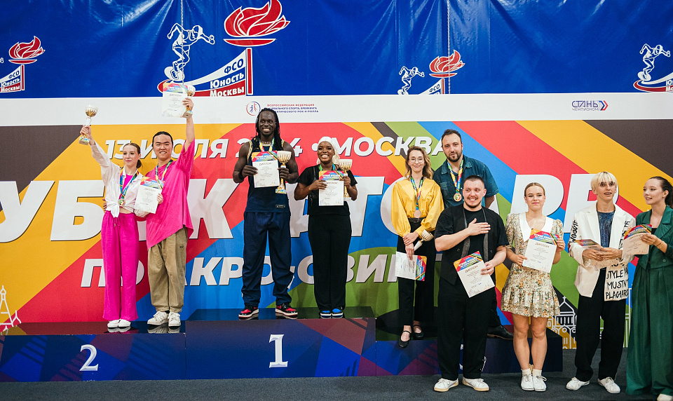 В Москве состоялся спортивный дебют акро-свинга 
