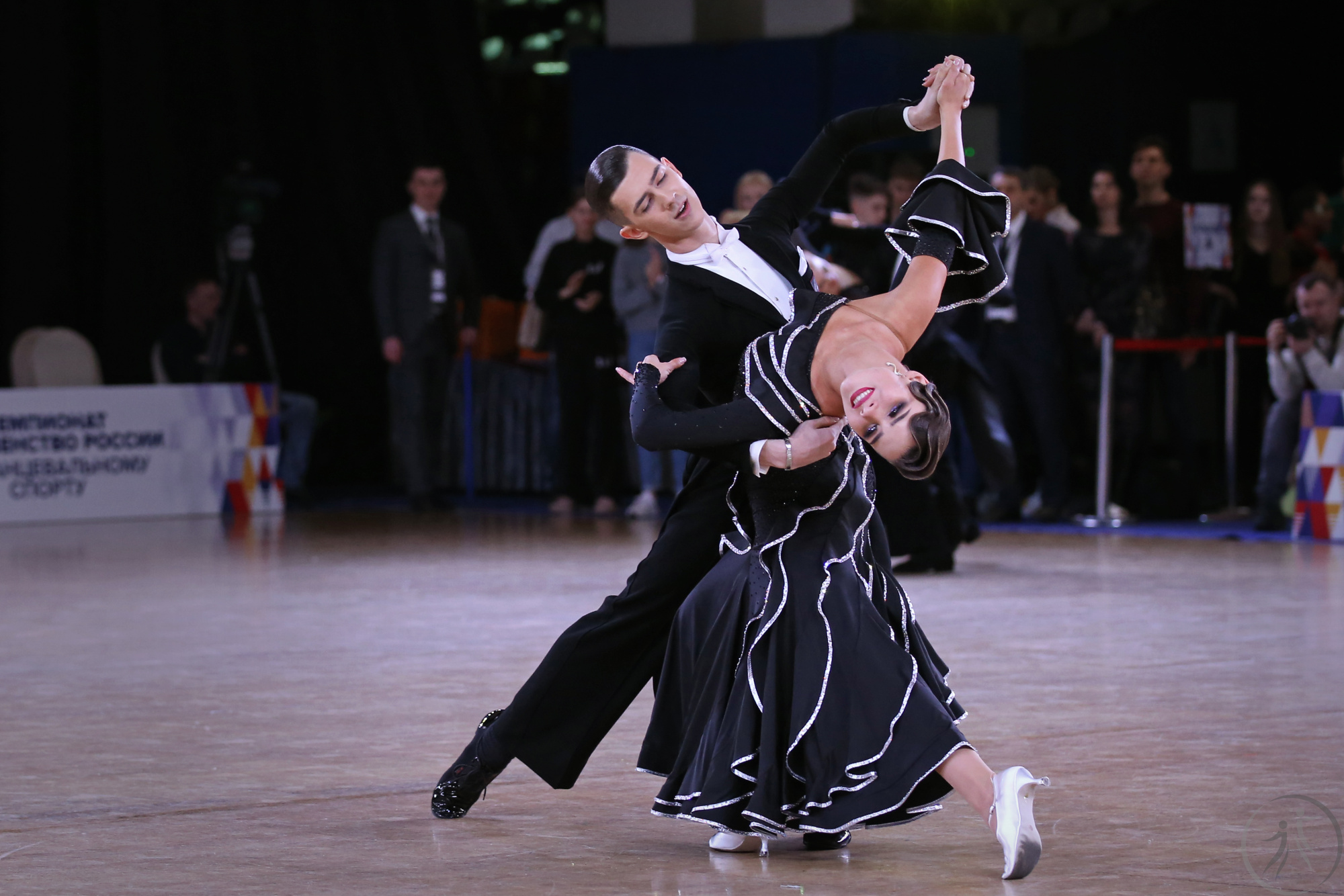 Николаев Зюзькина бальные танцы